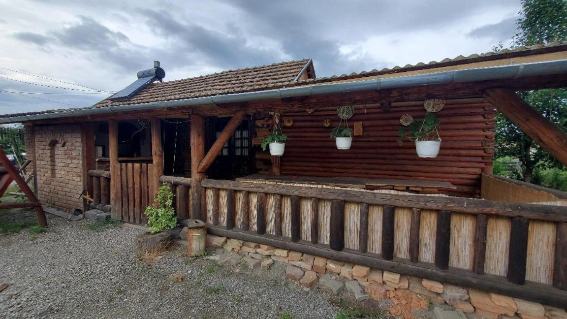Casa Rustic Feher & Fekete Vendeghazak Sovata Exterior foto