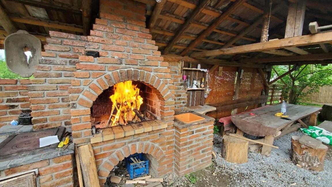Casa Rustic Feher & Fekete Vendeghazak Sovata Exterior foto