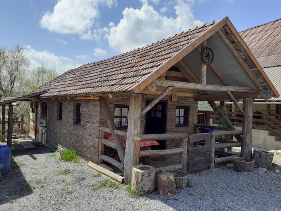 Casa Rustic Feher & Fekete Vendeghazak Sovata Exterior foto