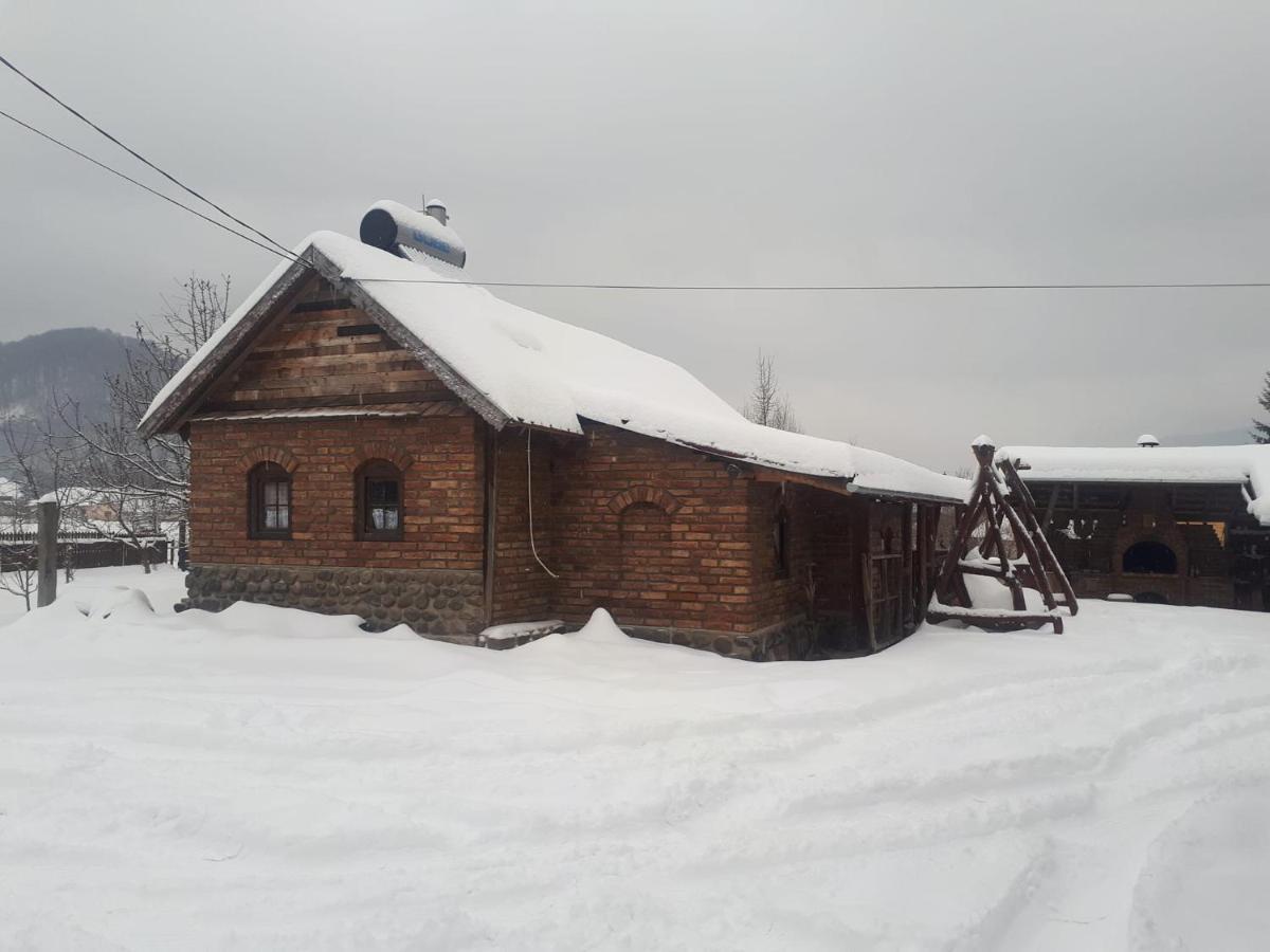 Casa Rustic Feher & Fekete Vendeghazak Sovata Exterior foto